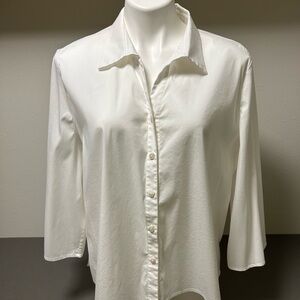 Chico's White 3/4 Sleeve Button Down Shirt with Notched Collar